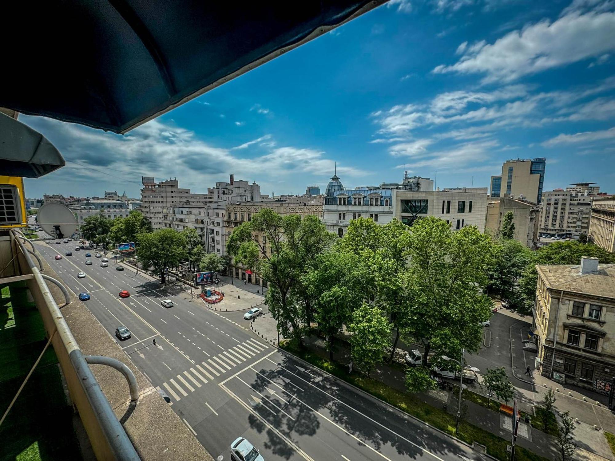 Sunrise Apartments City Center Bukarest Exteriör bild