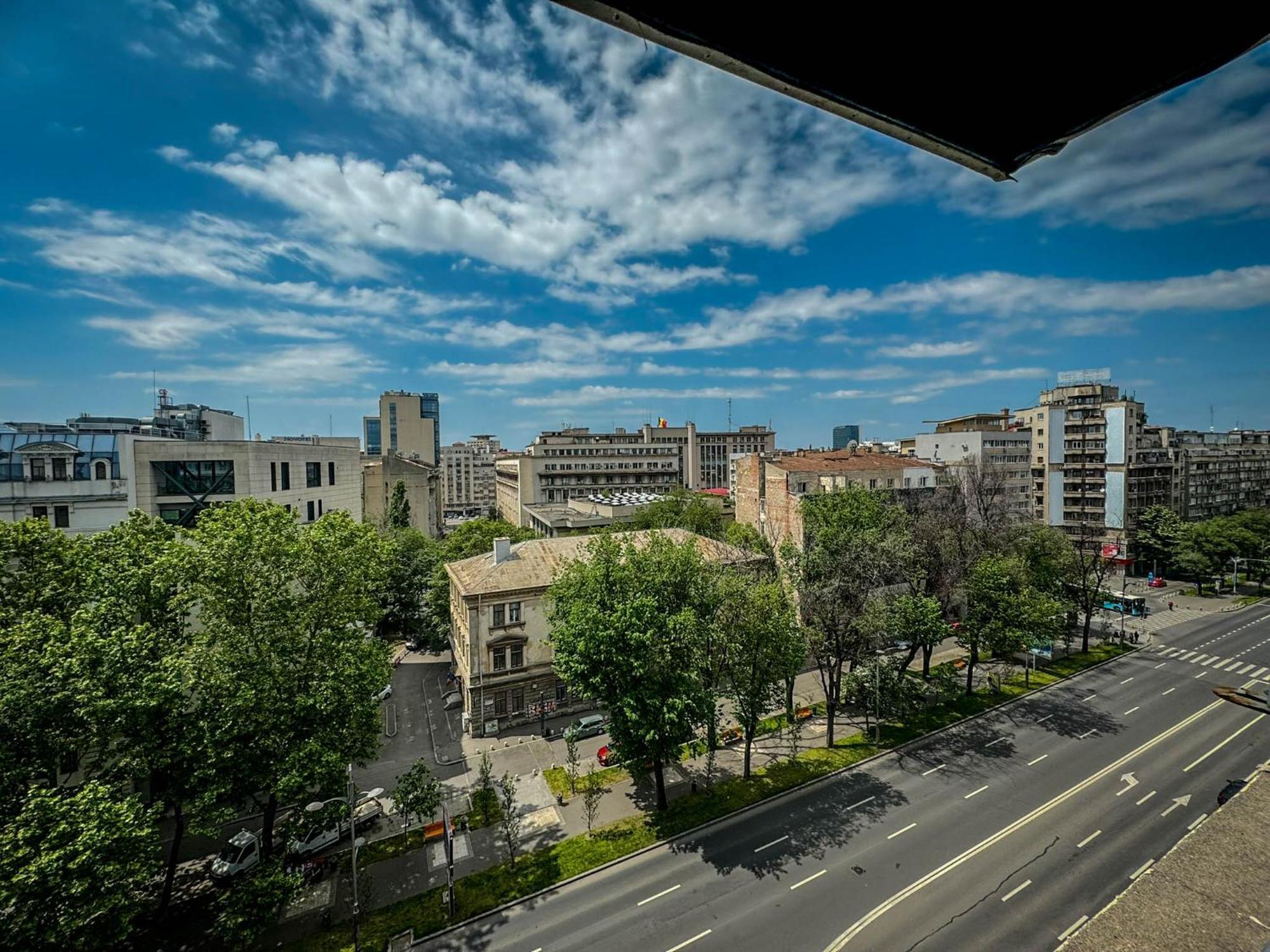Sunrise Apartments City Center Bukarest Exteriör bild