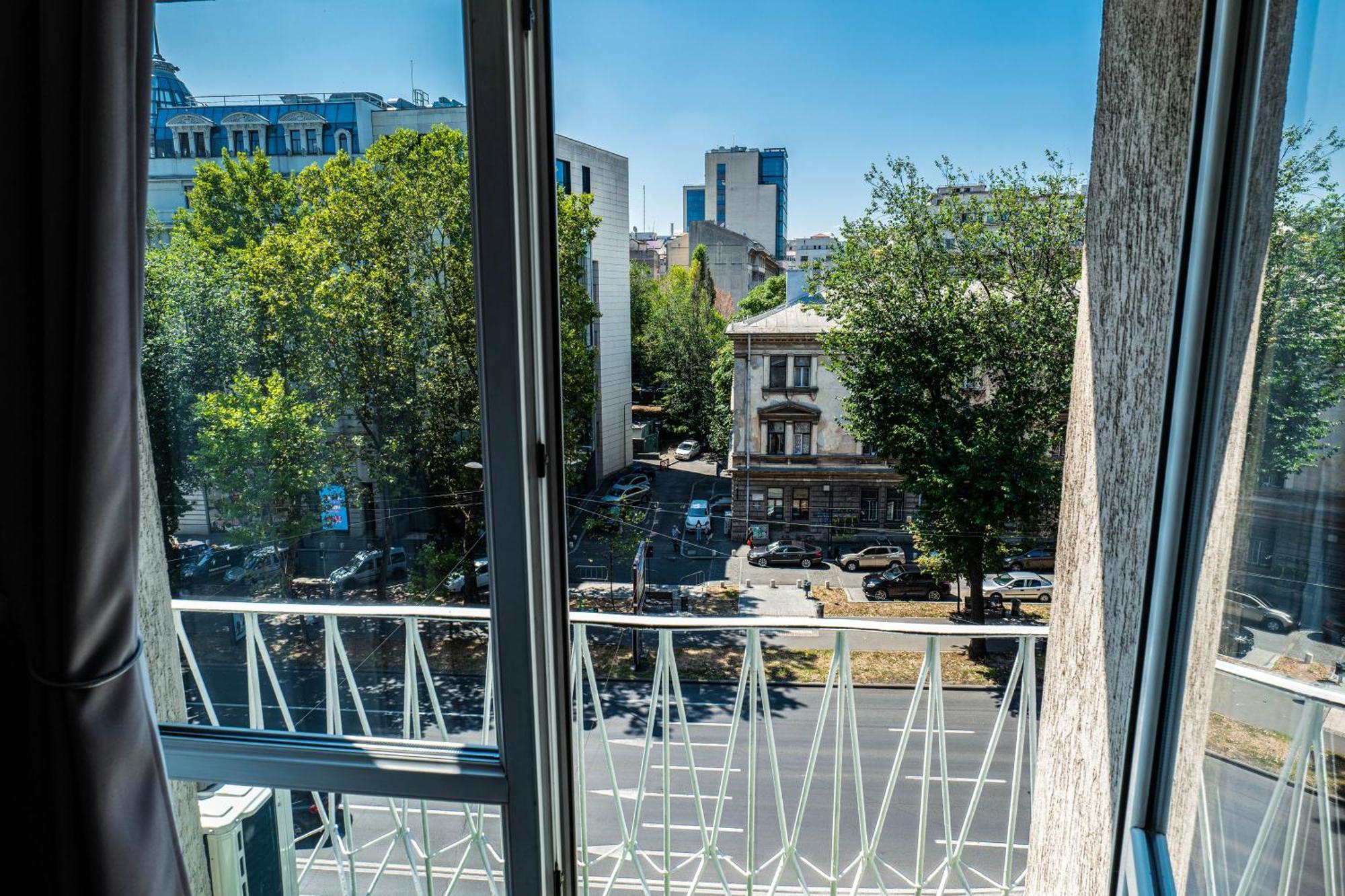 Sunrise Apartments City Center Bukarest Exteriör bild